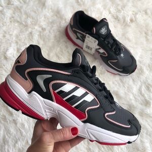 adidas falcon 2000